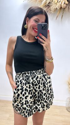 Top básic con estilo nadadora