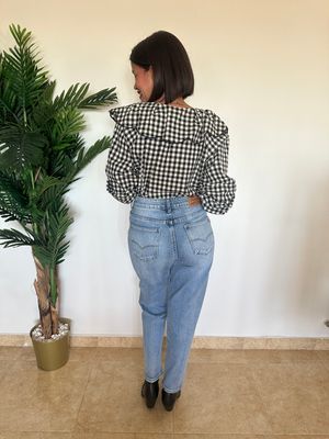 Pantalón denim momfit DENIM