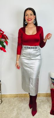 Falda plateada midi