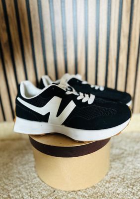 Deportivas New negras