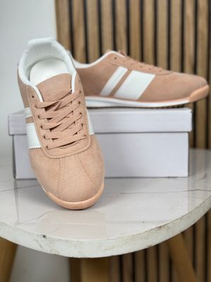 Deportivas spring rosas