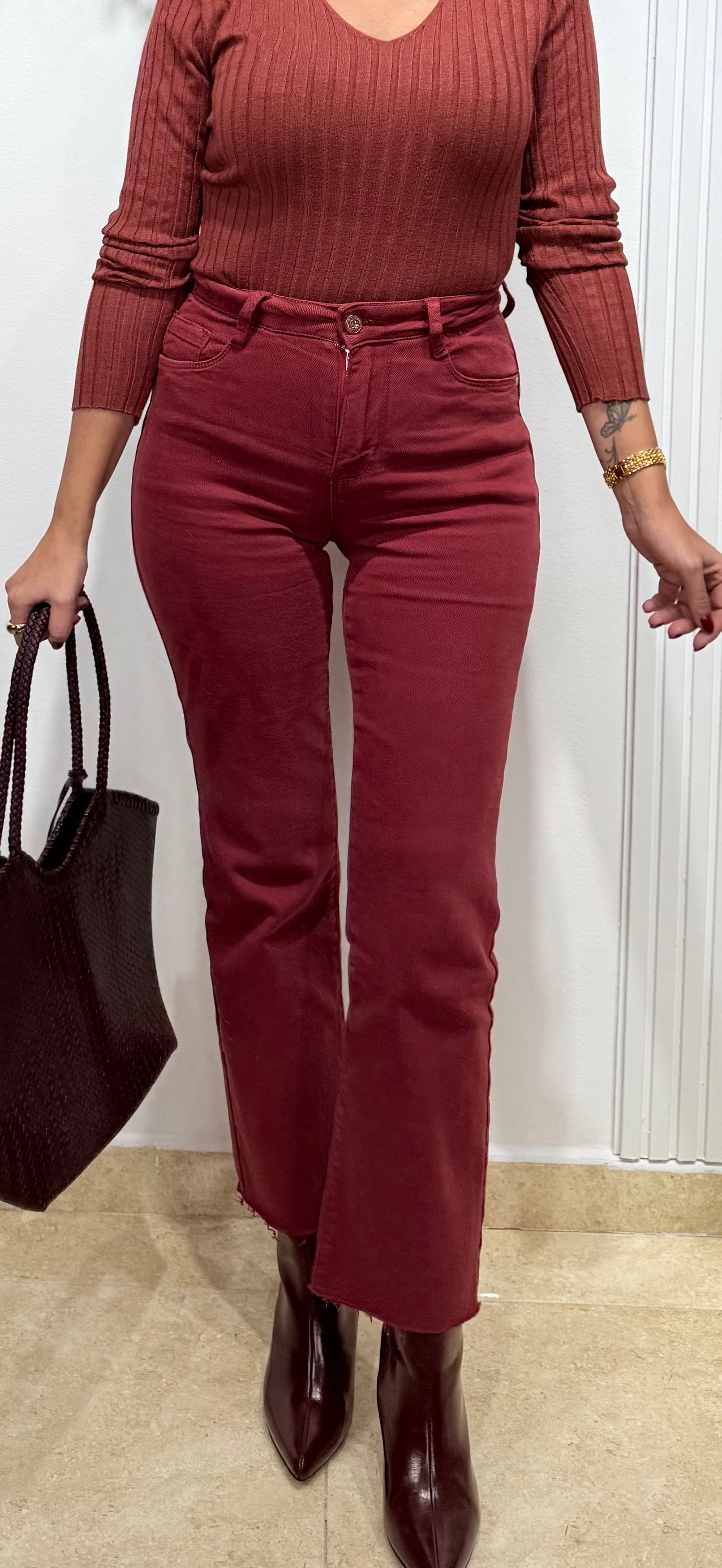 Jeans faja reductora burdeos