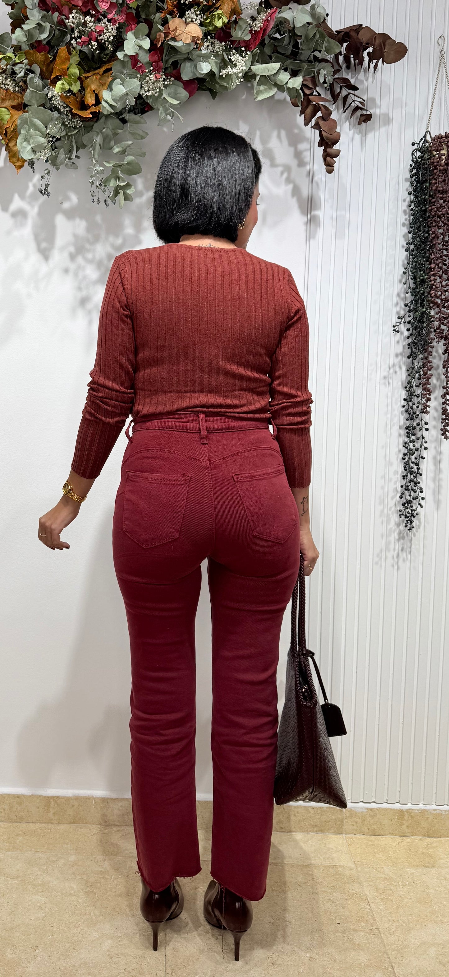 Jeans faja reductora burdeos