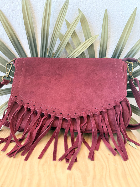 Bolso piel flecos burdeos
