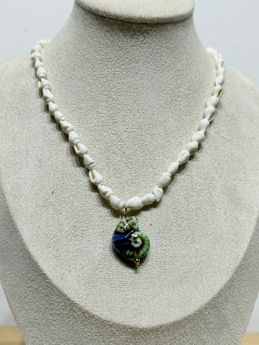 Collar Perlado Caracola verde