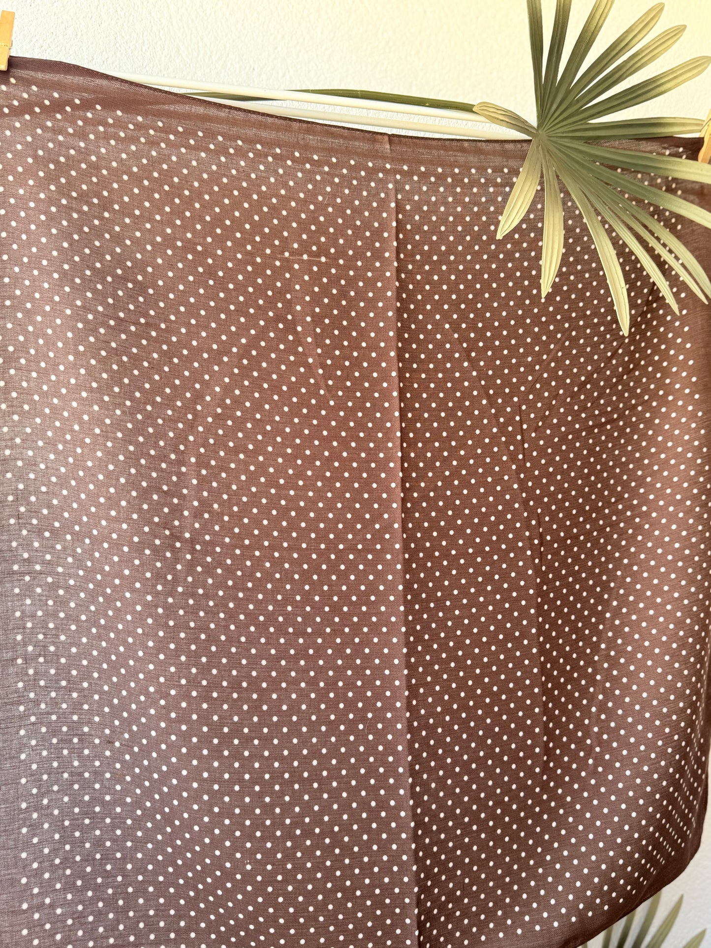 Pañuelo lunares chocolate