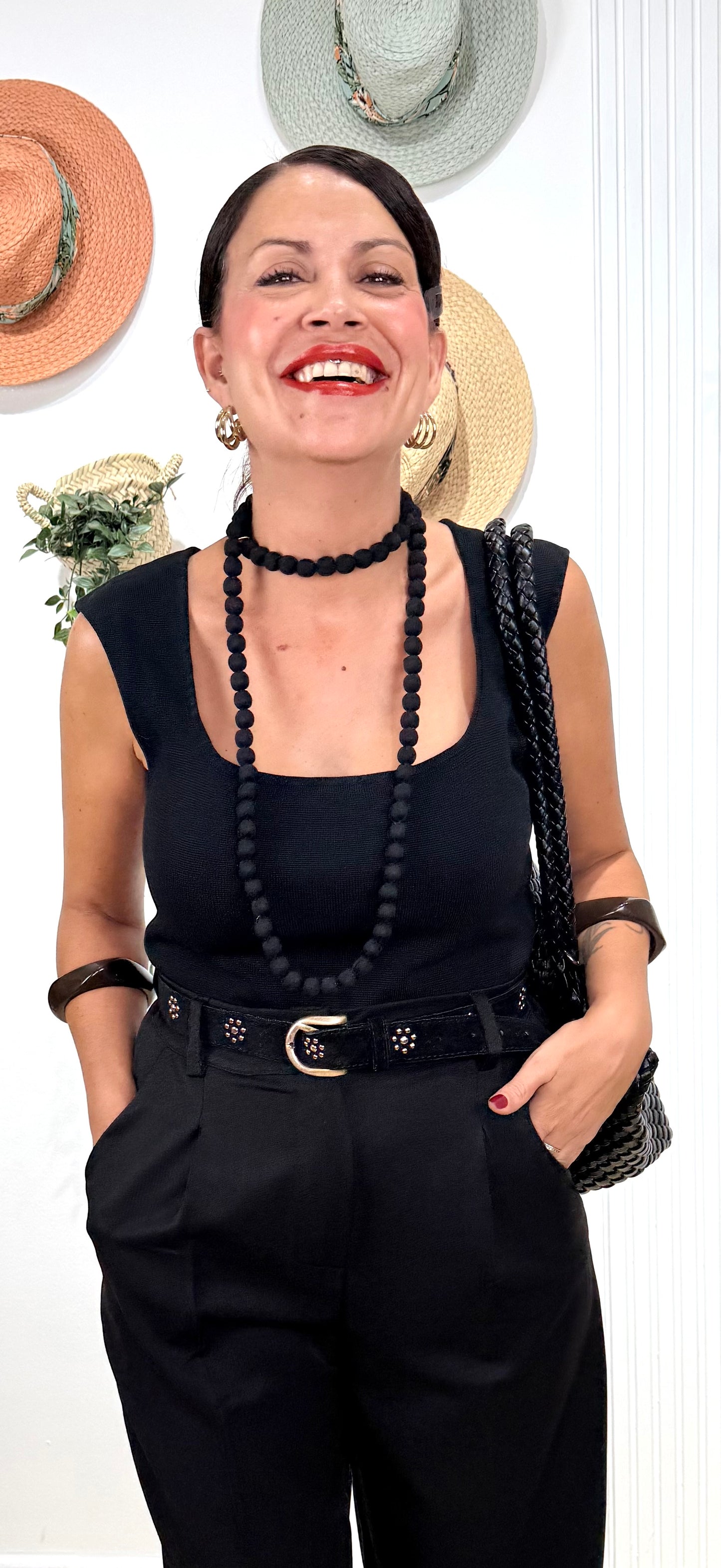 Top escote negro
