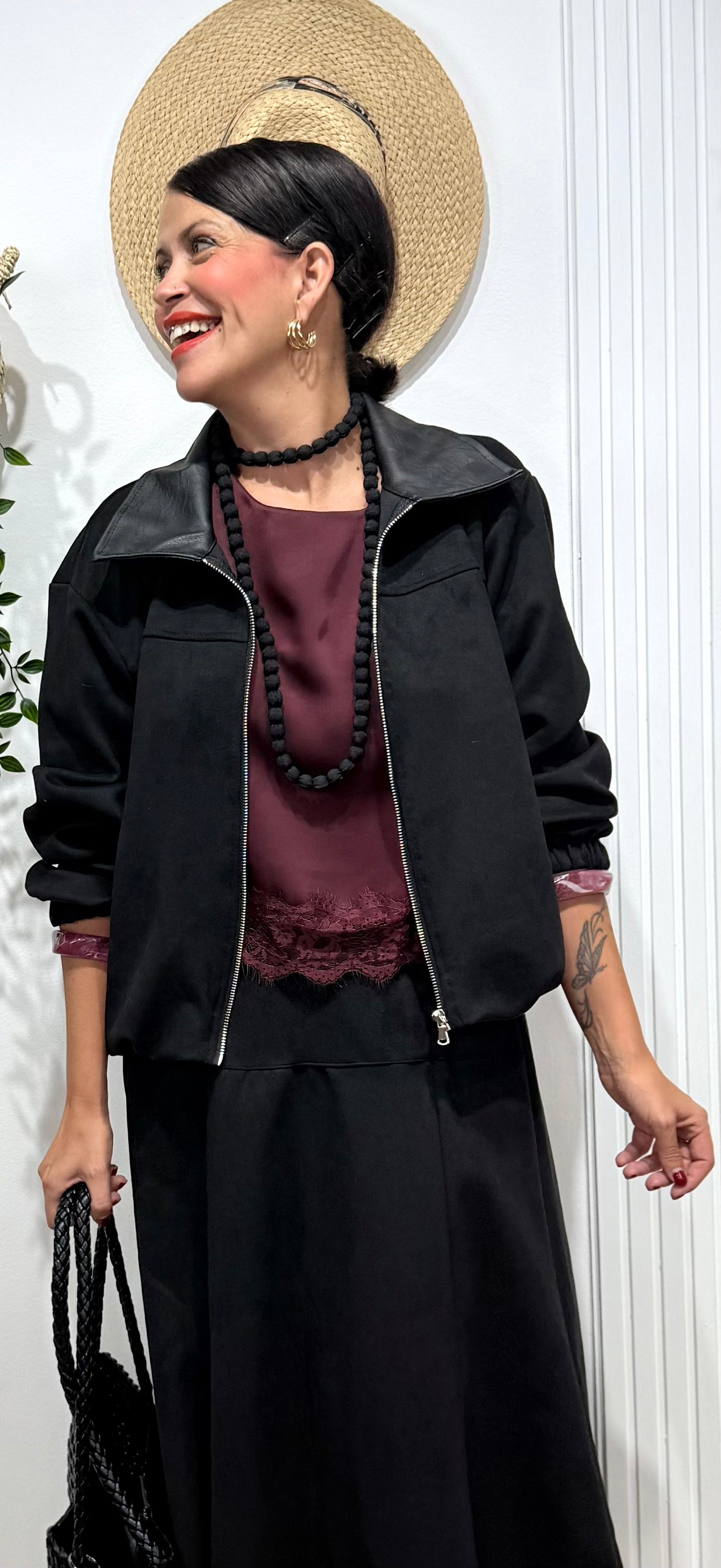 Falda Antelina negra