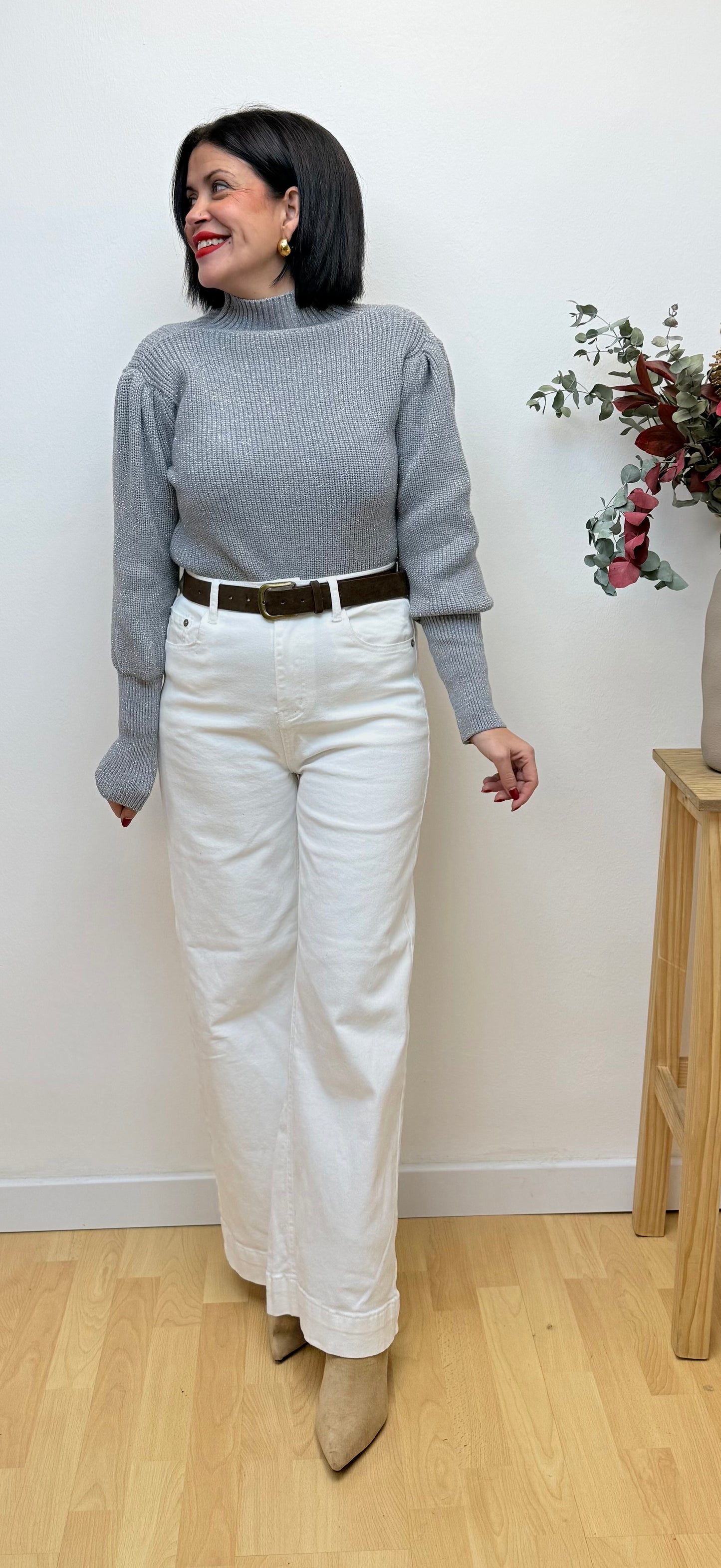 Jersey brillis Olivia.