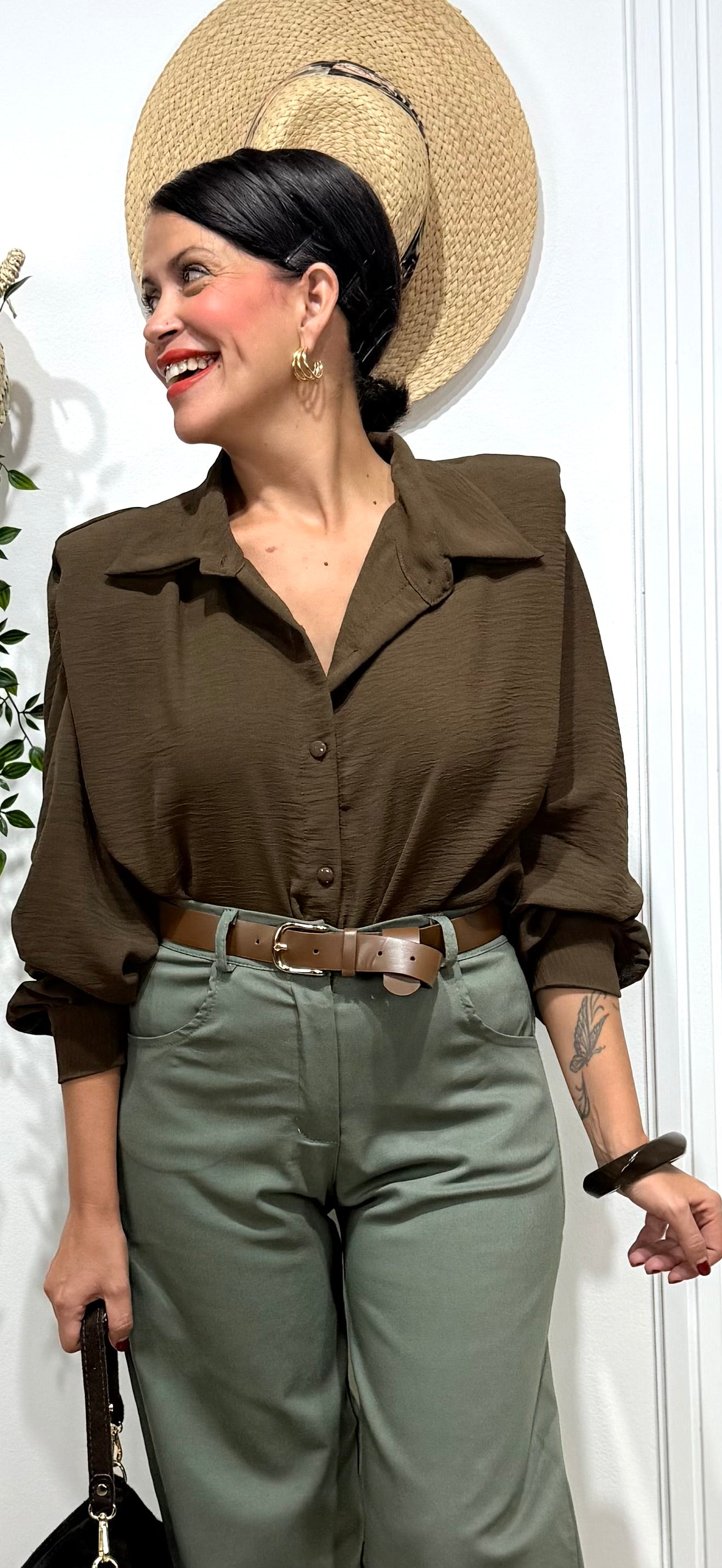 Camisa hombreras choco