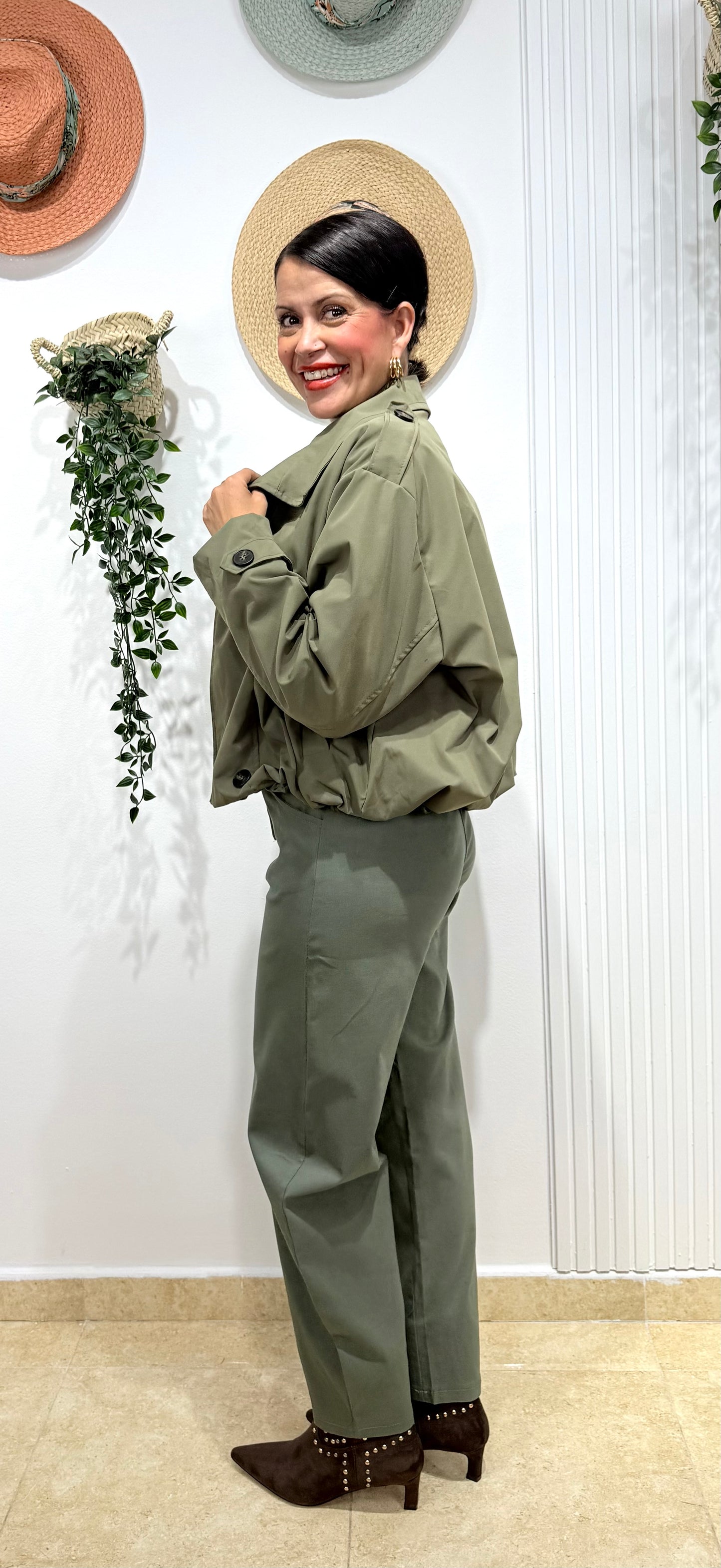 Gabardina croped verde