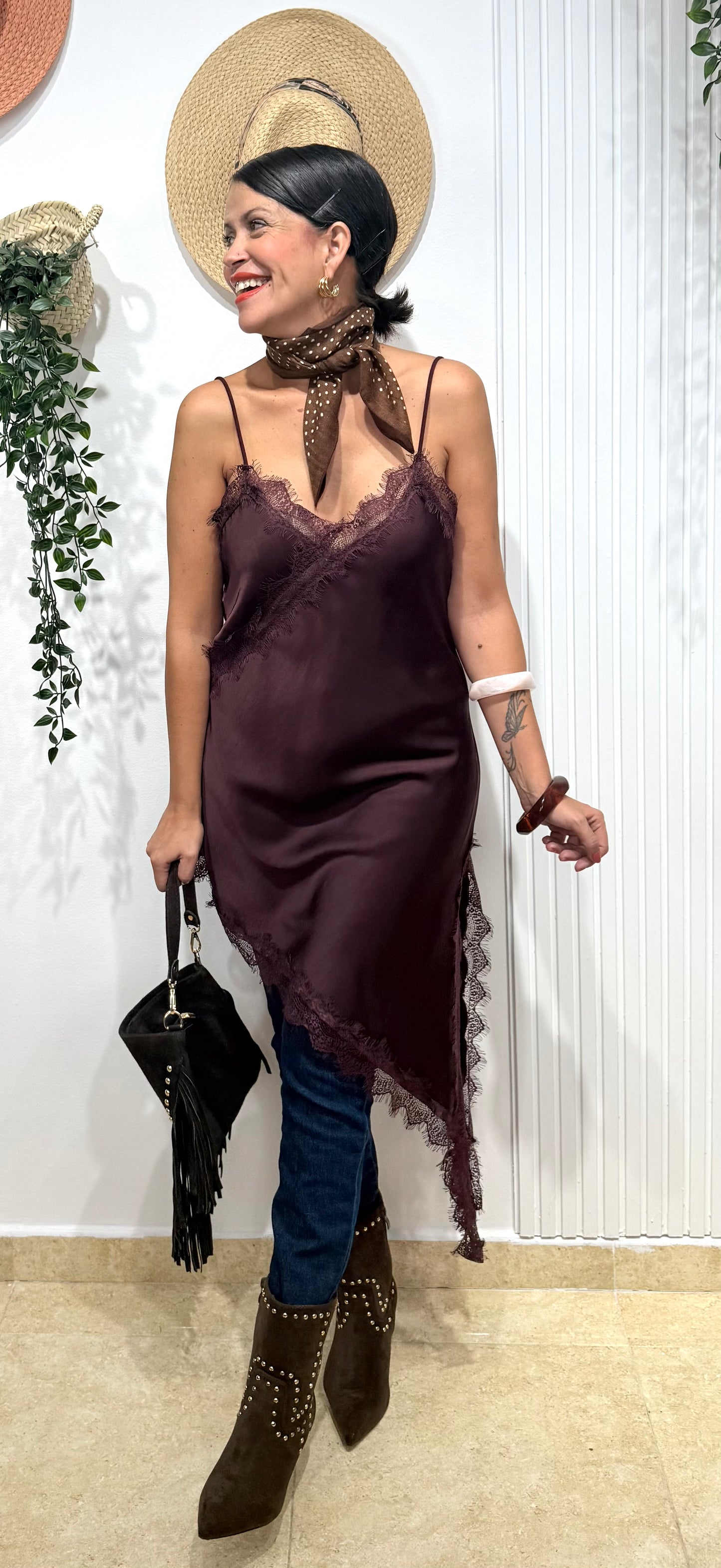 Vestido/ top lencero Burdeos