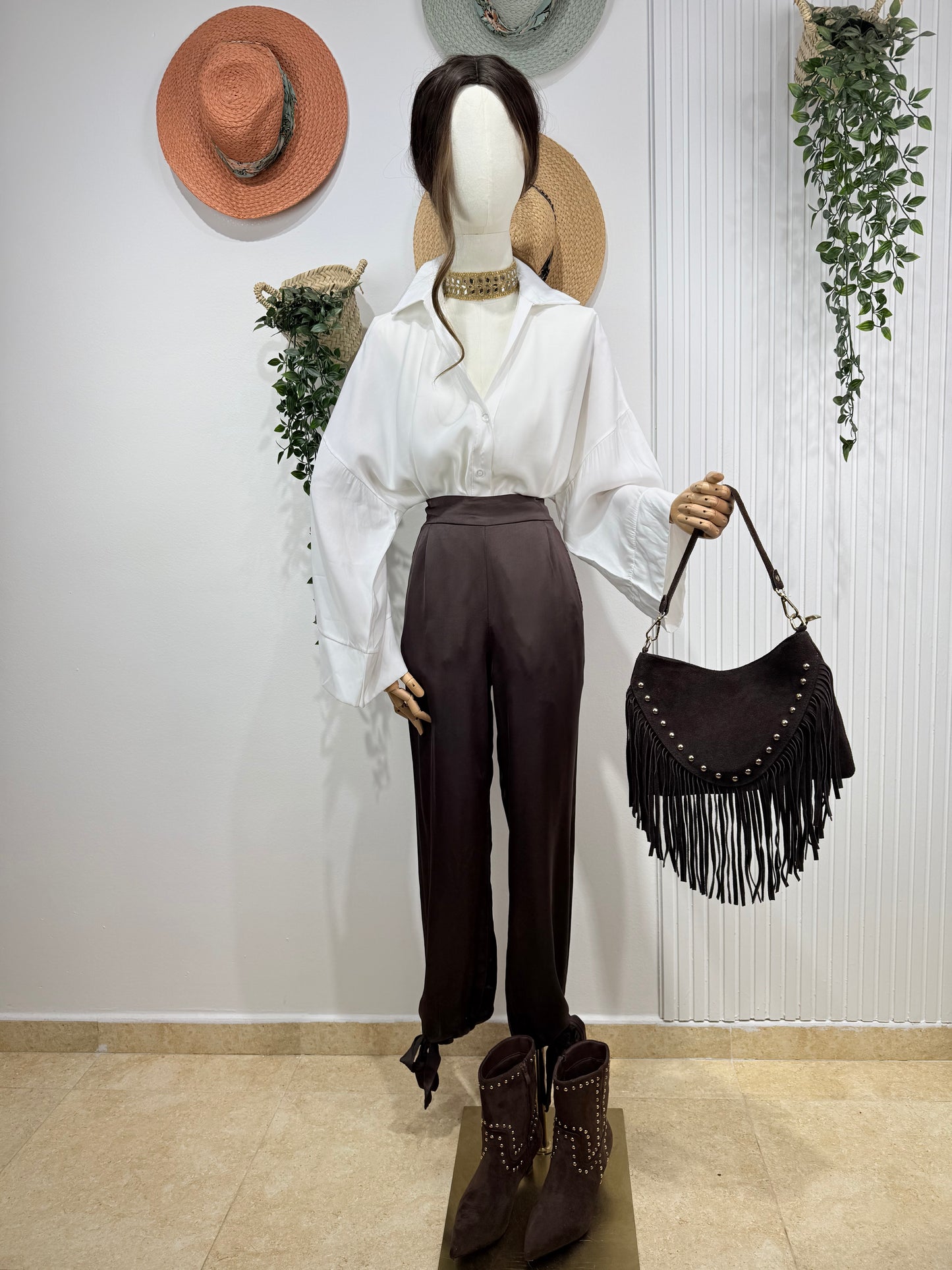 Pantalón Aladin chocolate lazo