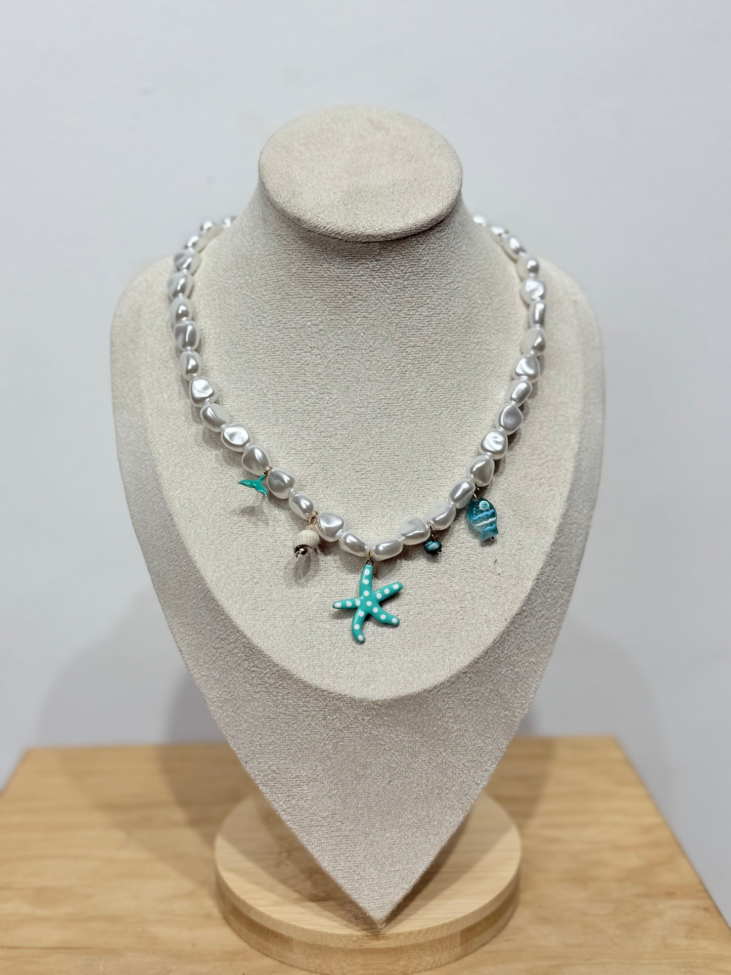 Collar estrella verde agua