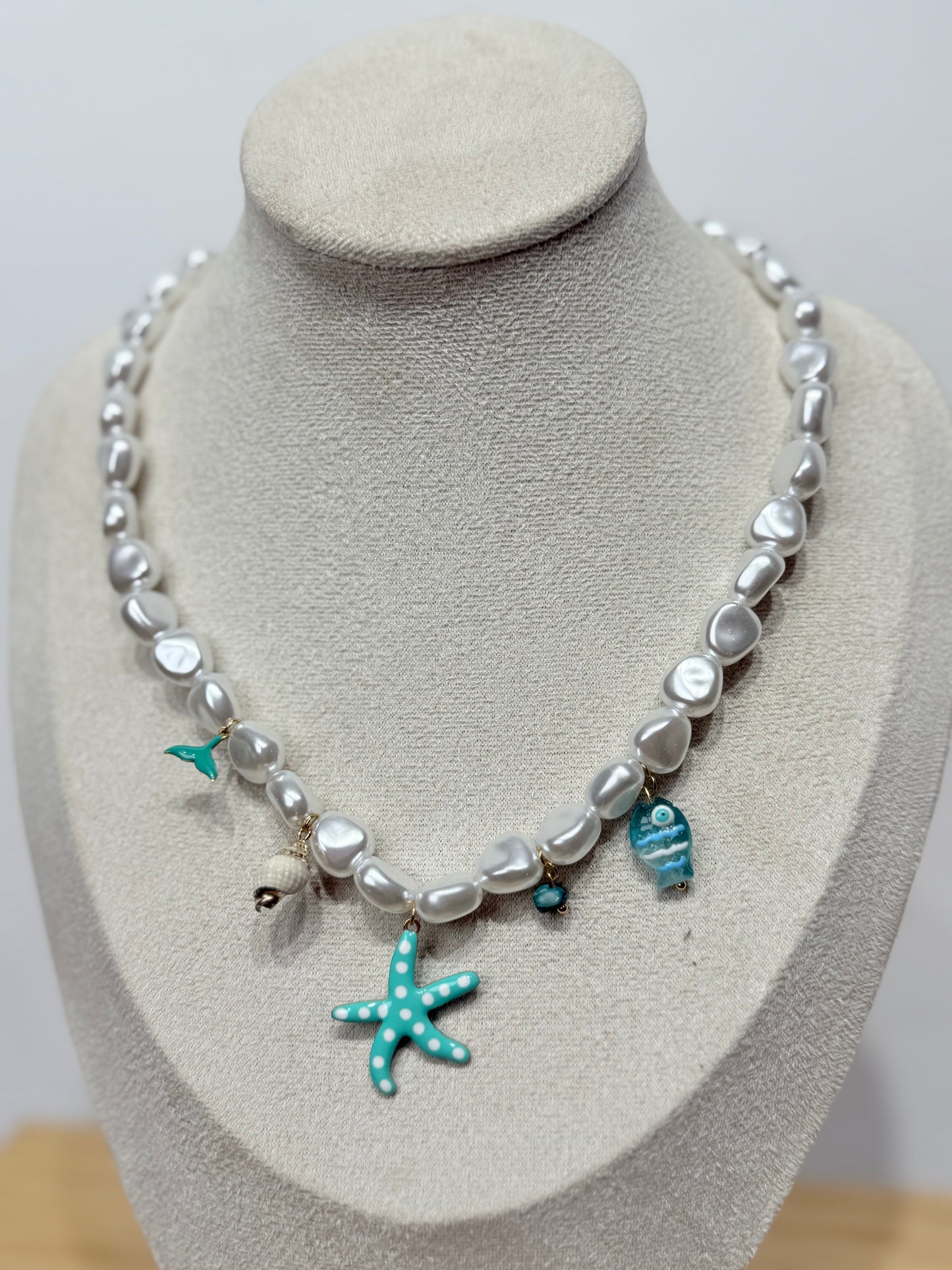 Collar estrella verde agua