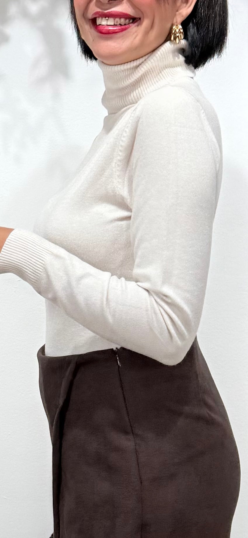 Jersey cuello cisne beige