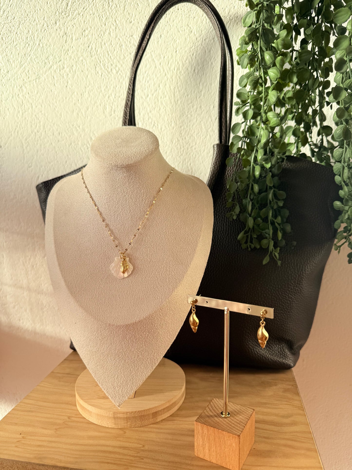 Pendientes caracola