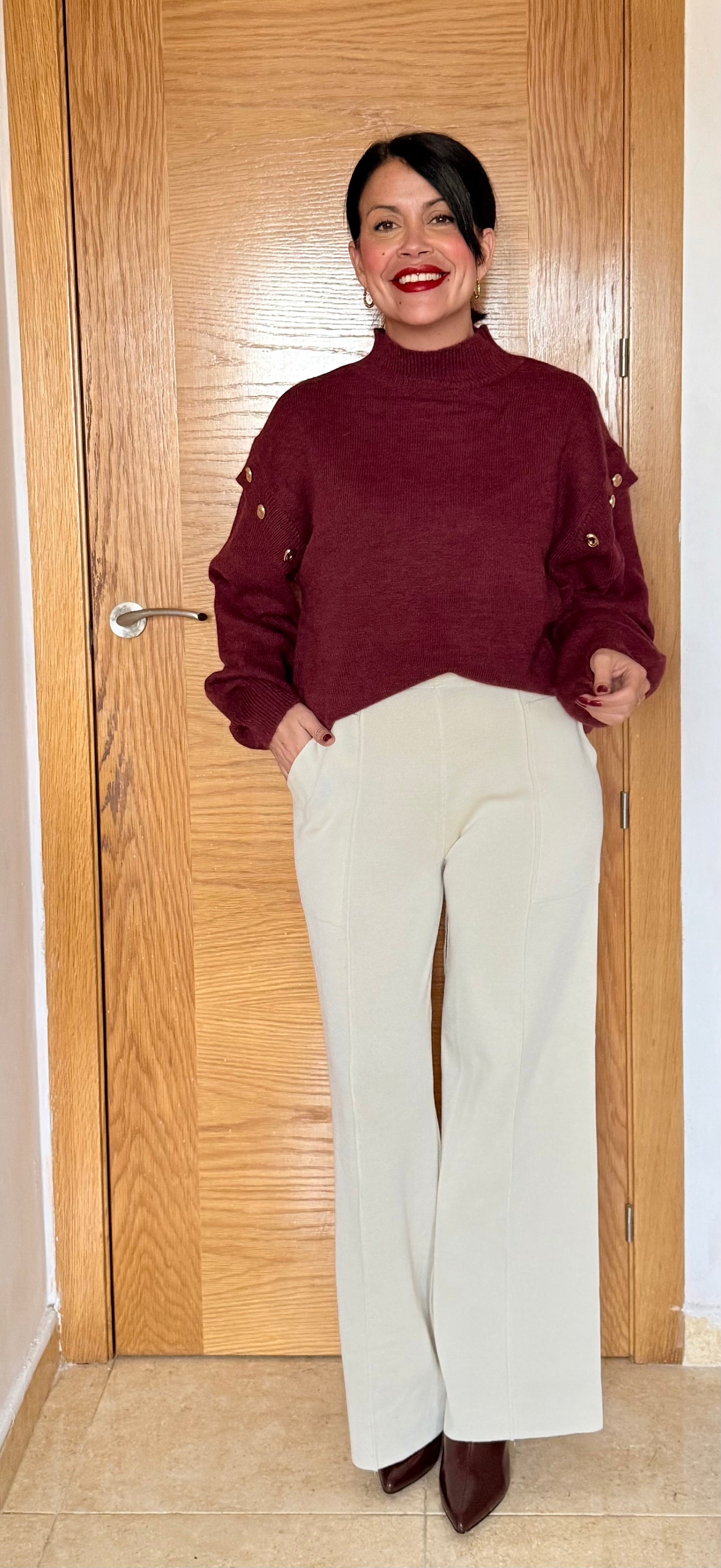 Jersey burdeos botones dorados