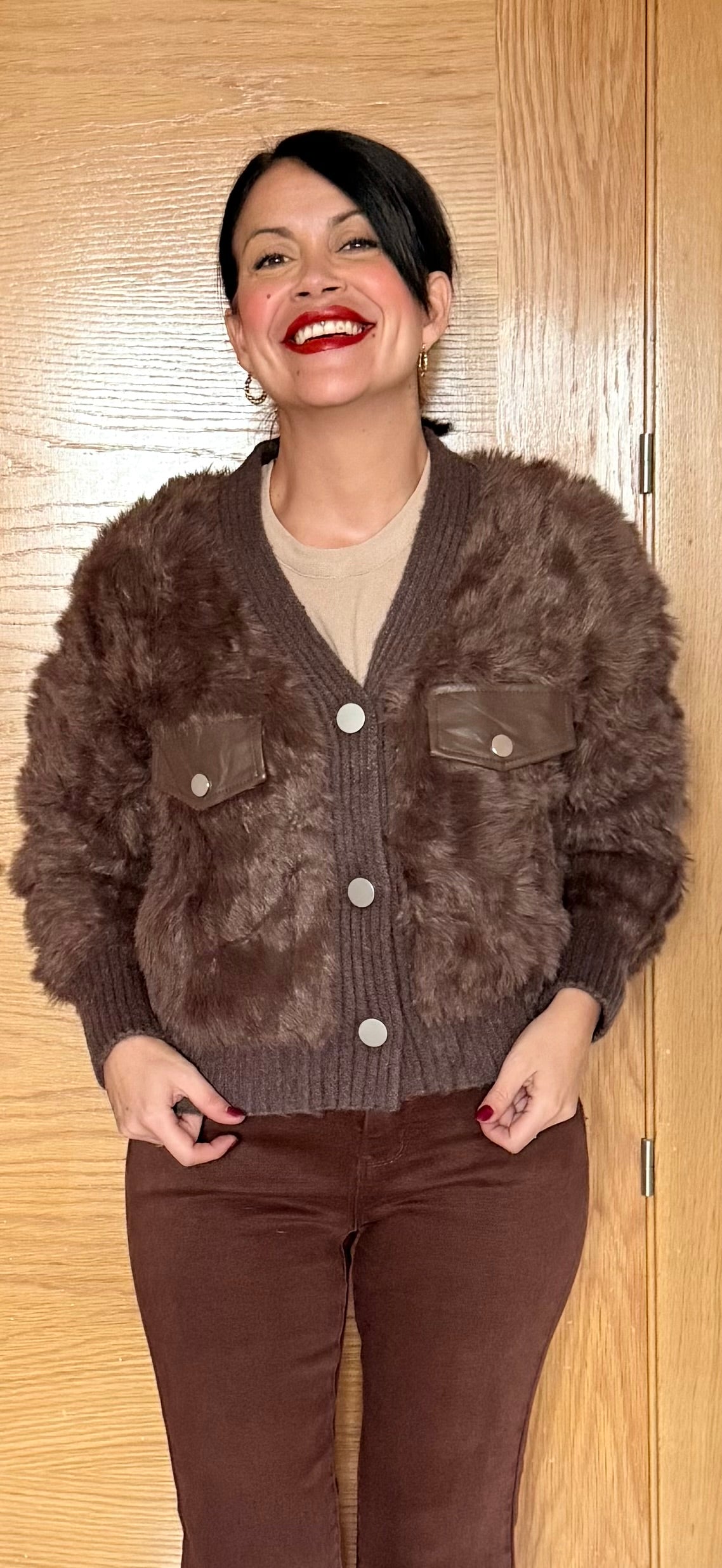 Abrigo pelo botones chocolate