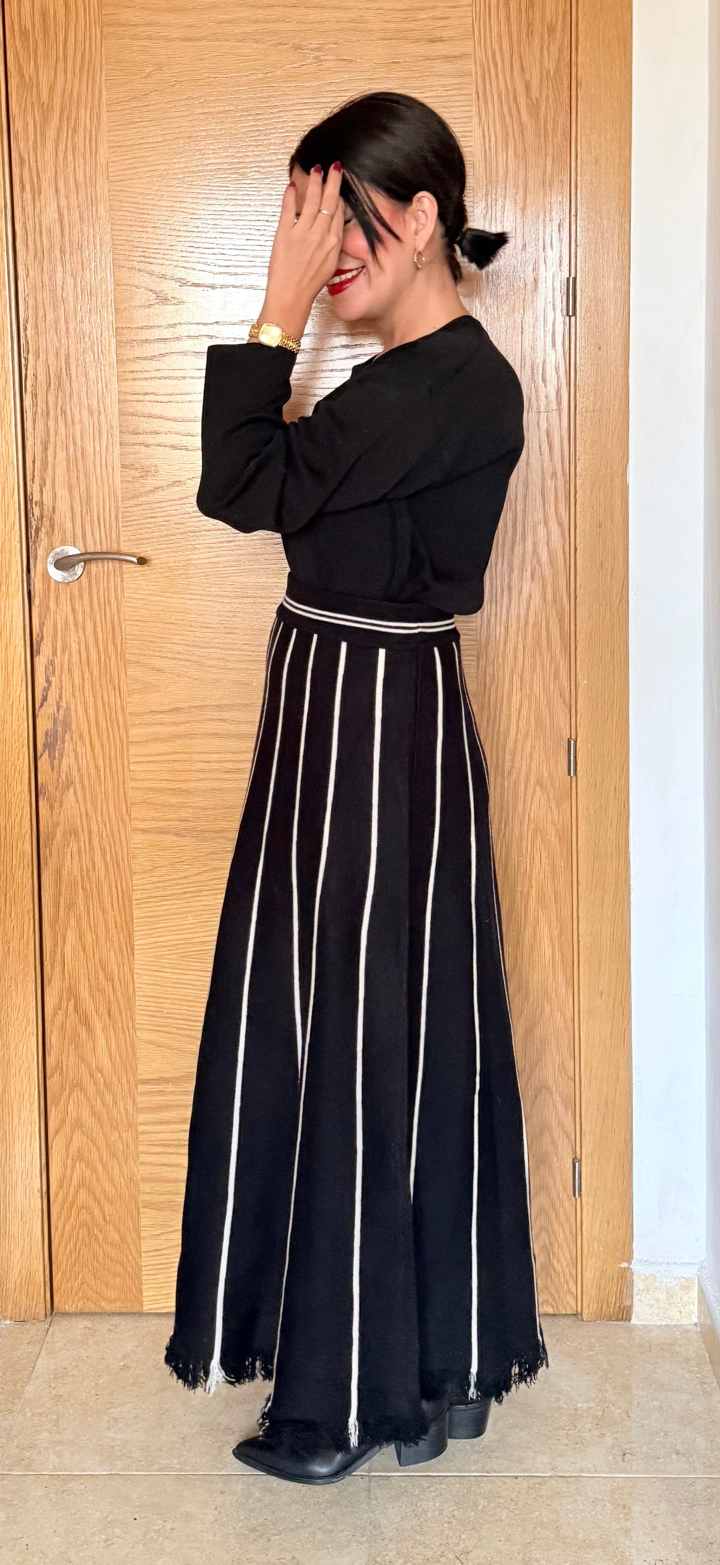 Falda larga rayas negra