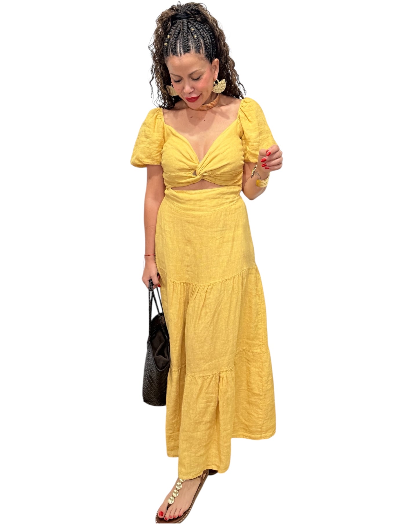 Vestido mostaza cut out