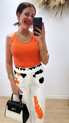 Top naranja canalé