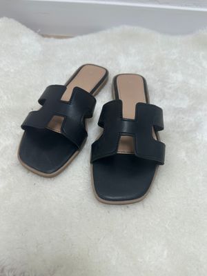 Palas hermes negra