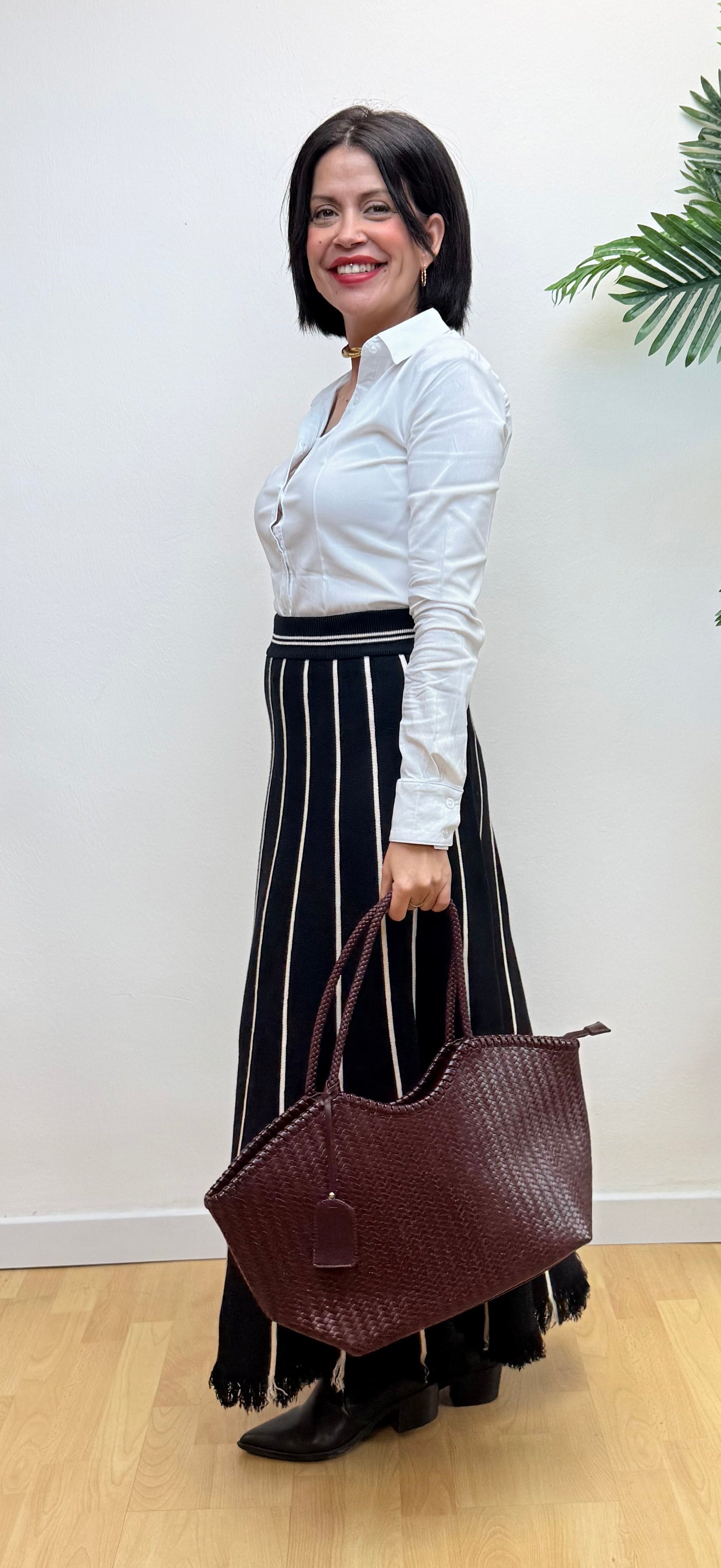 Falda larga rayas negra