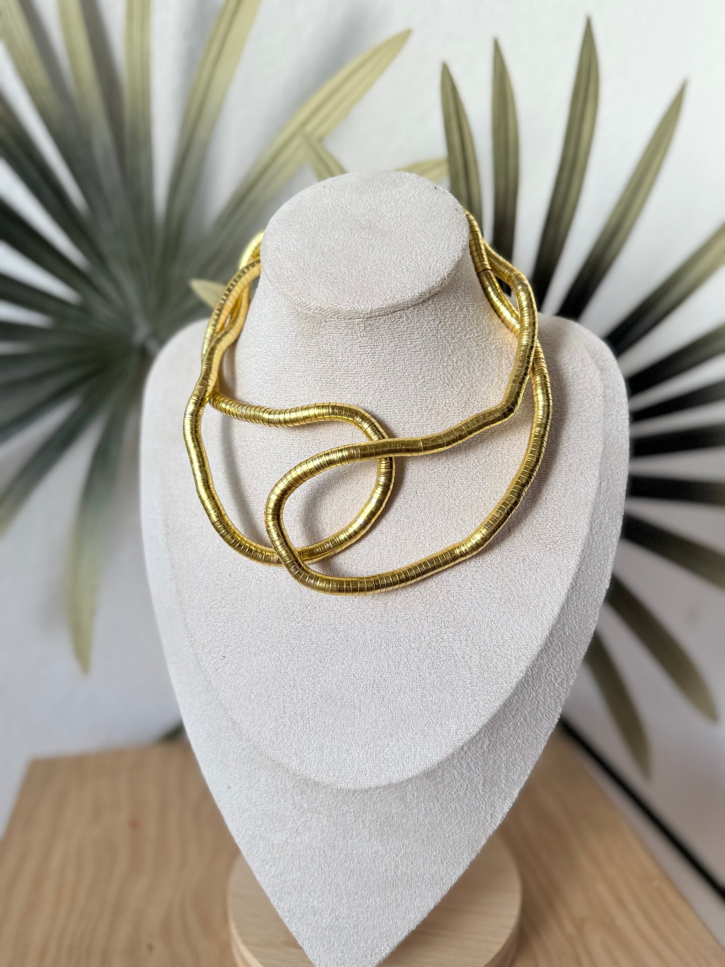Collar multiposición oro