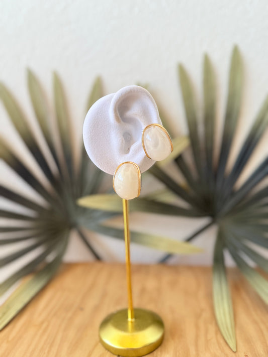 Pendiente ovalado perla