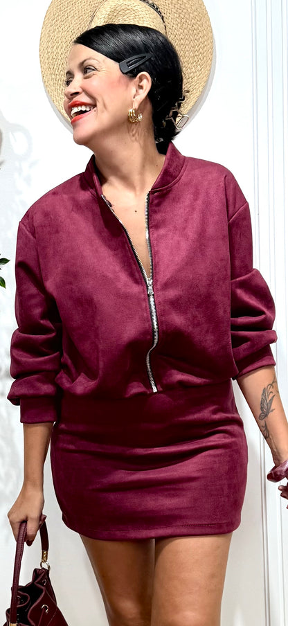 Conjunto burdeos  Sena