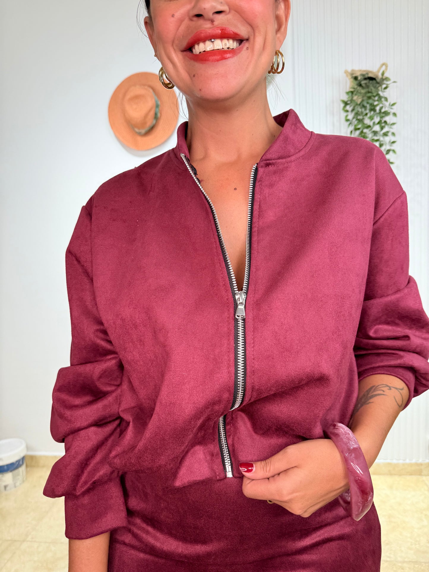 Conjunto burdeos  Sena