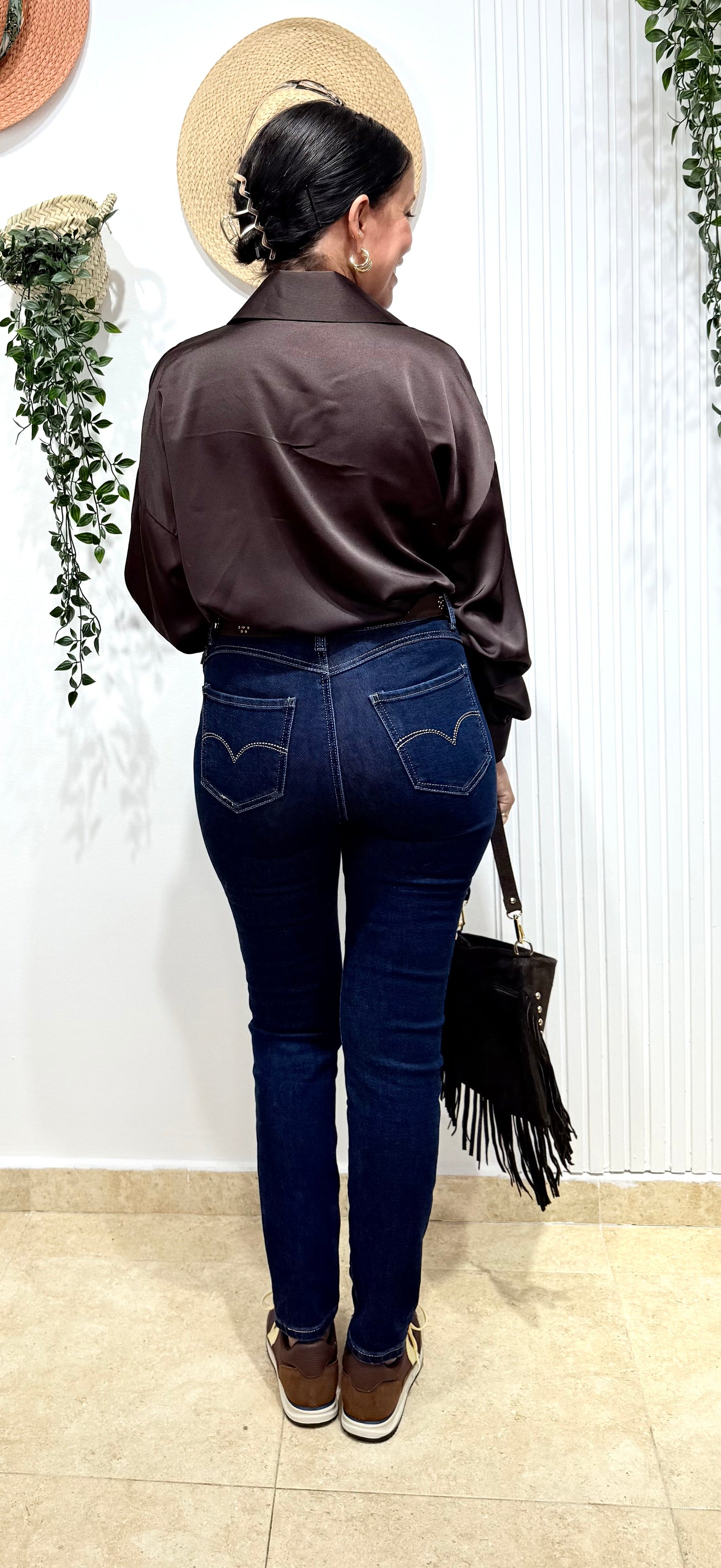 Camisa satinada chocolate