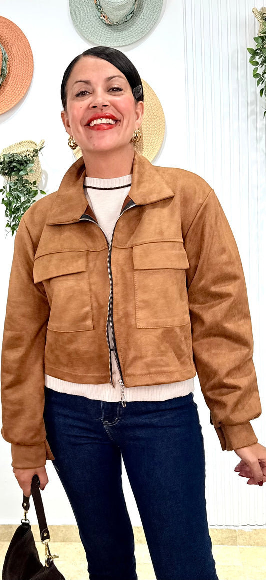 Chaqueta antelina camel