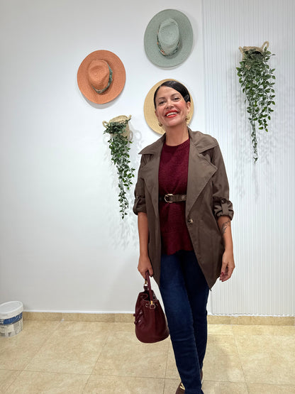 Gabardina chocolate corta