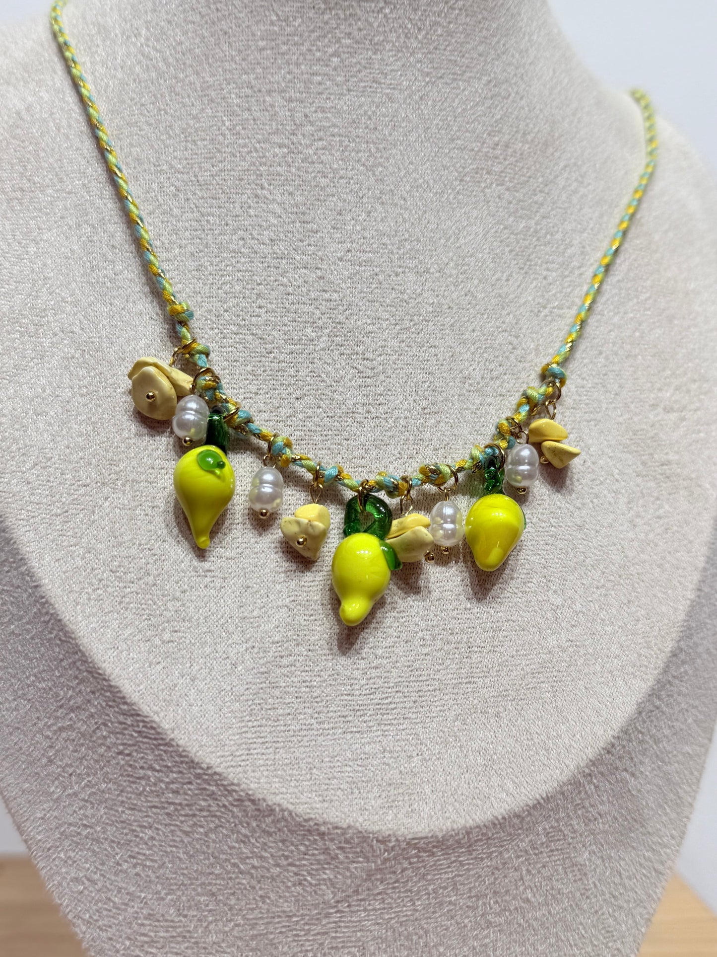 Collar hilo Limones