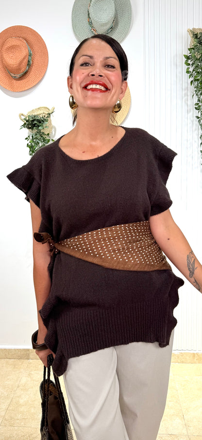 Chaleco volantes chocolate