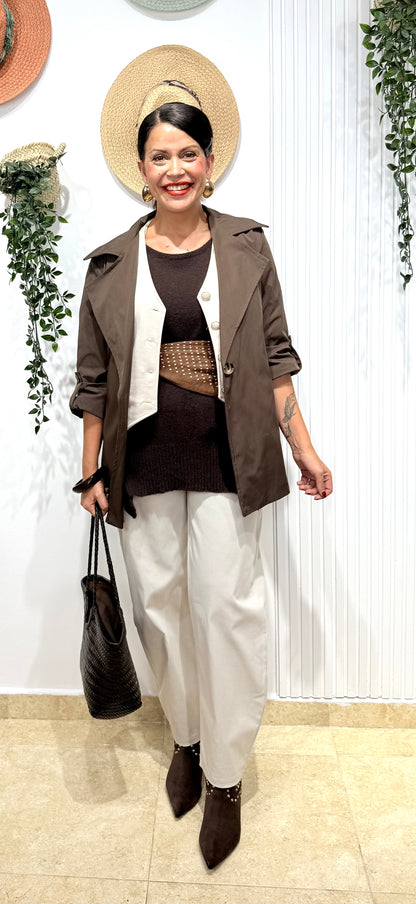 Gabardina chocolate corta