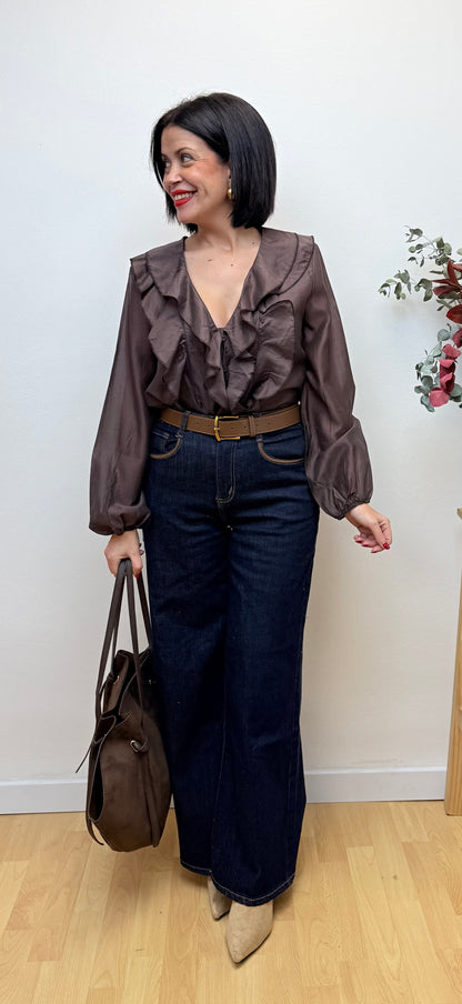 Blusa volantes chocolate