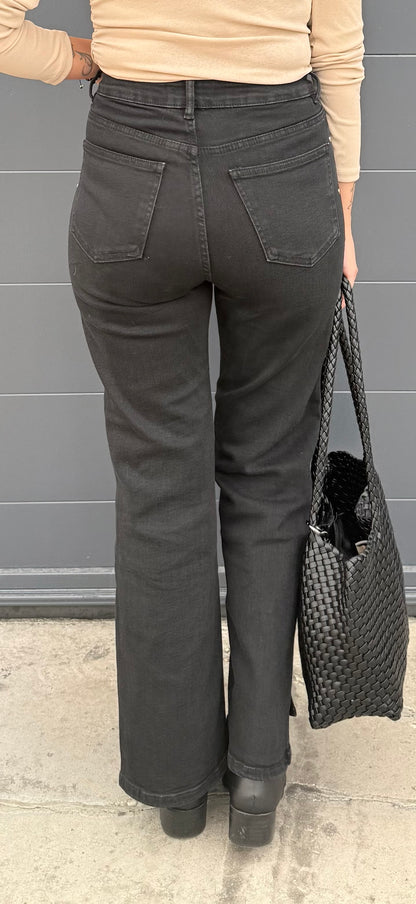 Jeans wide leg tachas negros