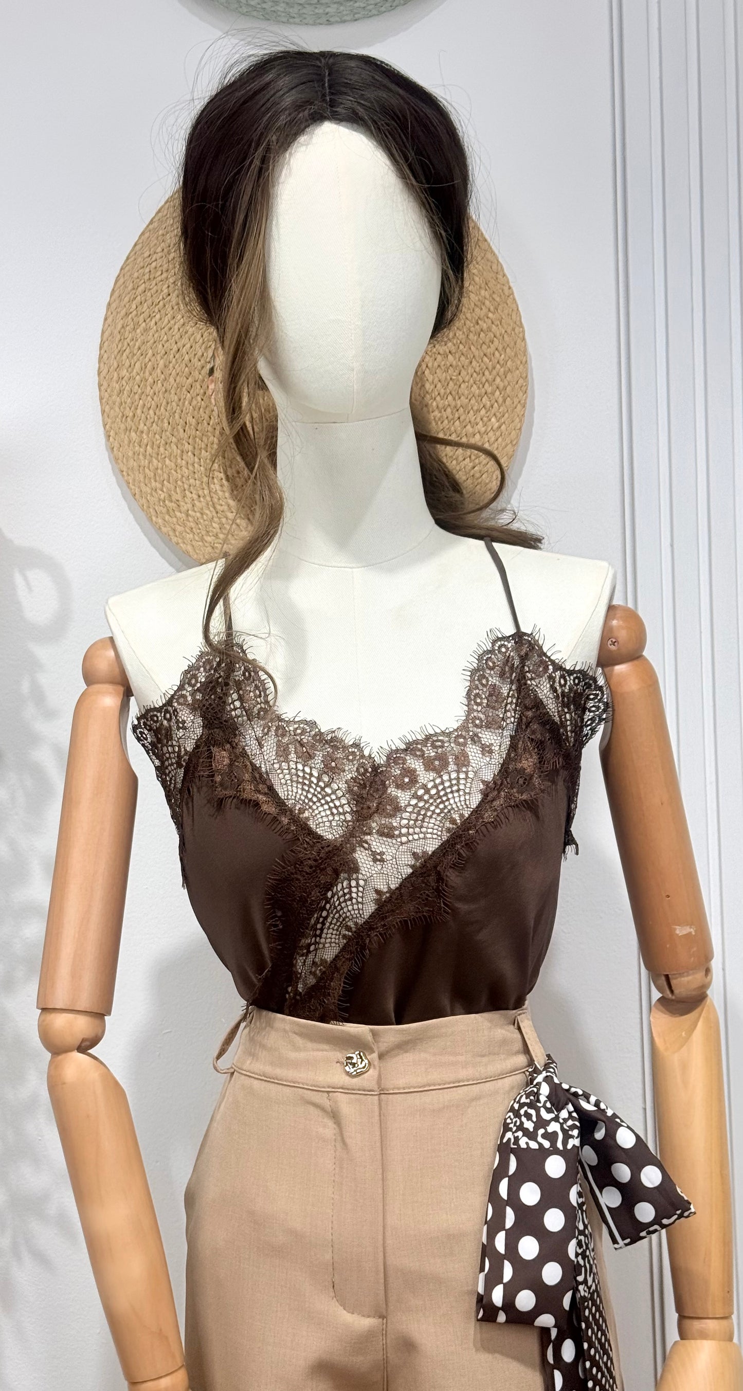 Top desigual lencero encaje