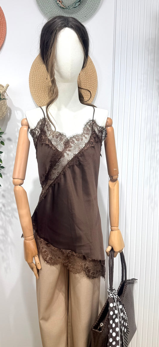 Top desigual lencero encaje