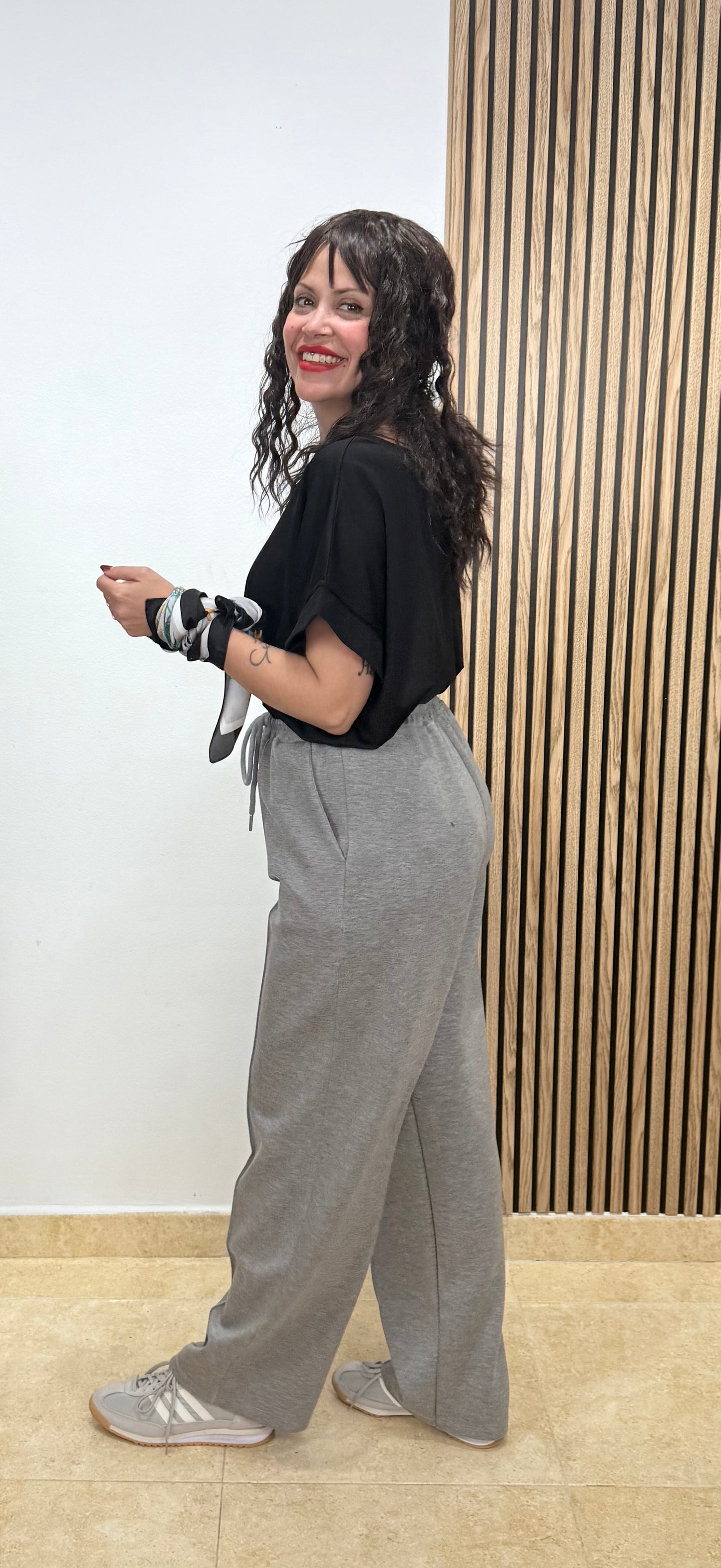 Pantalón Azahara gris