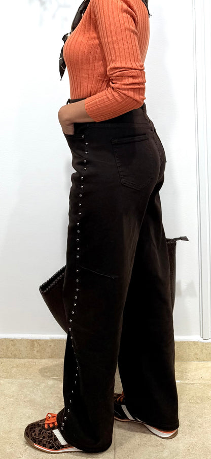 Jeans Ballon chocolate tachas