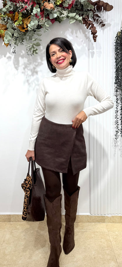 Jersey cuello cisne beige