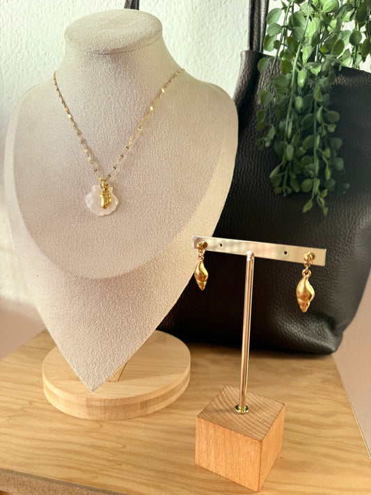 Pendientes caracola