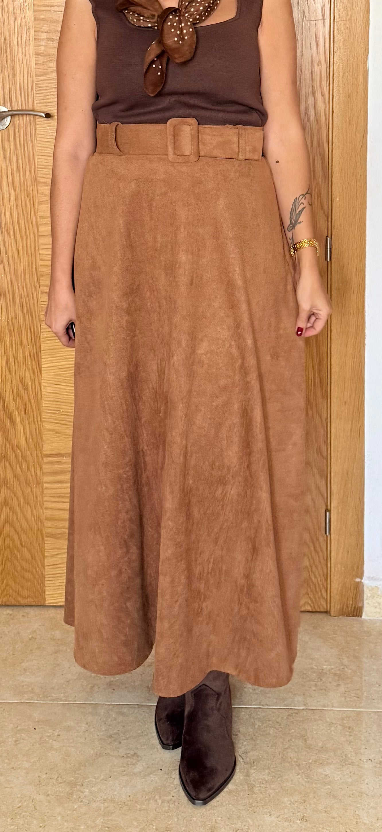 Falda Antelina camel