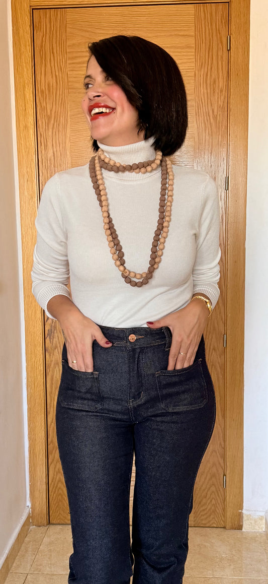 Jersey cuello cisne beige