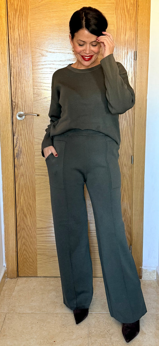 Conjunto Verde oliva Toscana