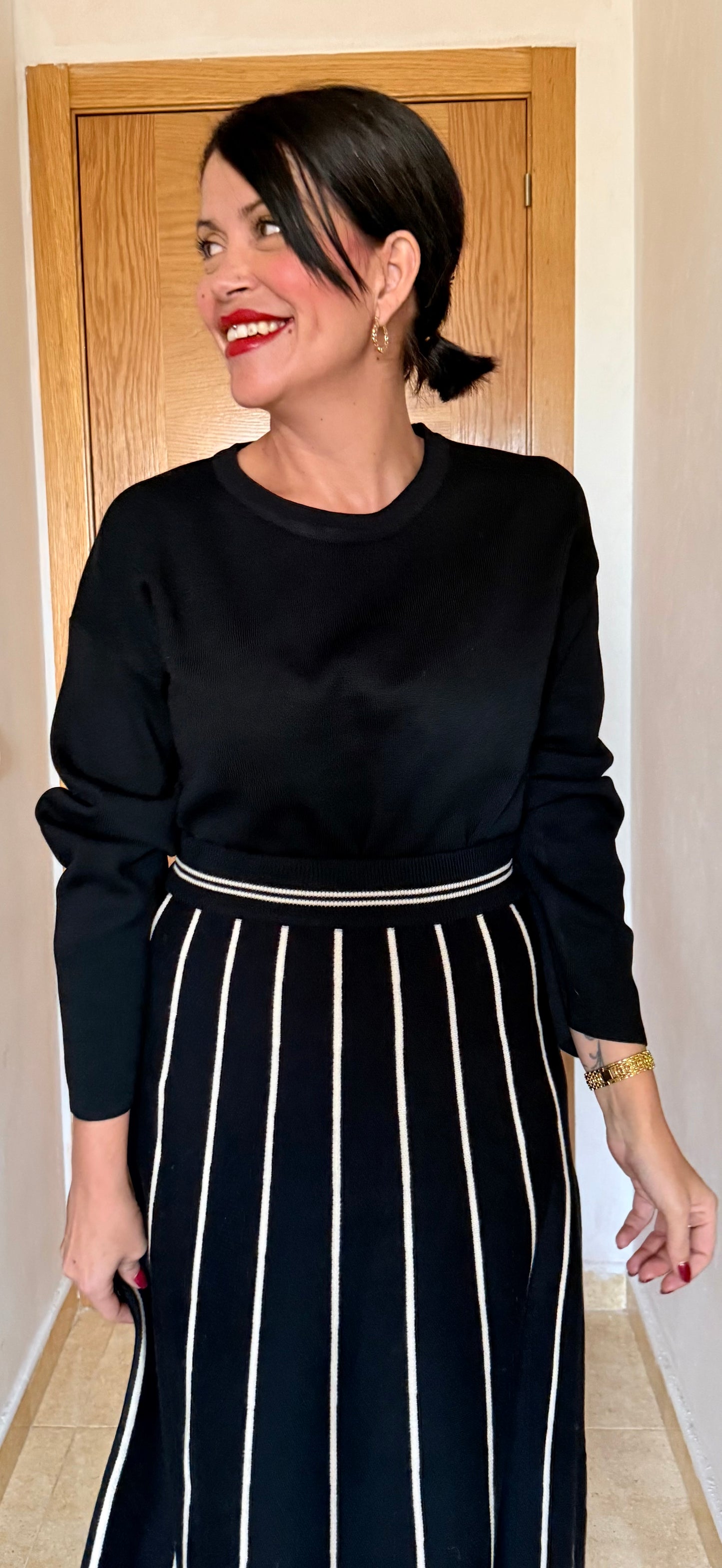 Falda larga rayas negra